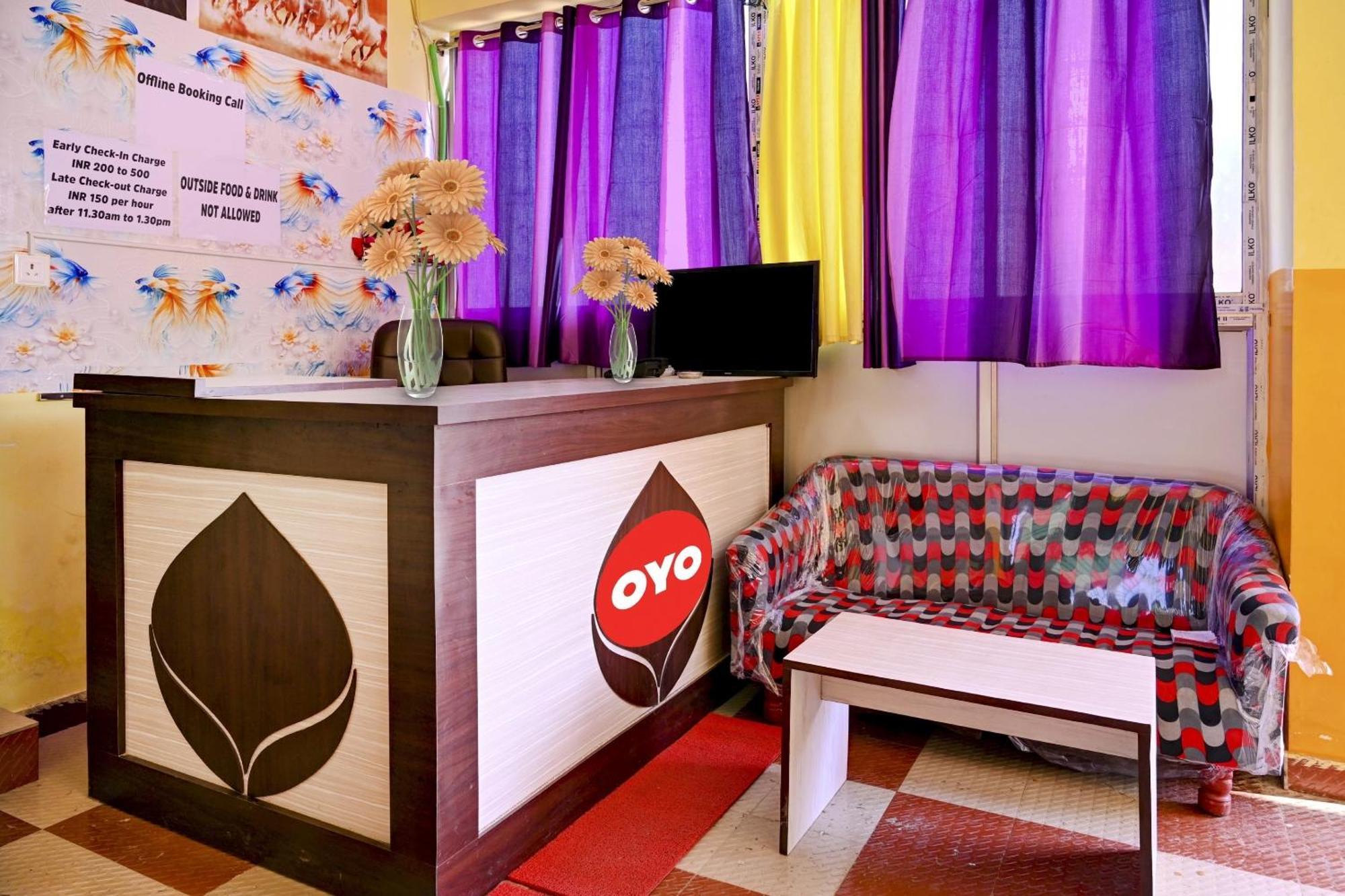 Super Hotel O 4 Friends Калькутта Экстерьер фото